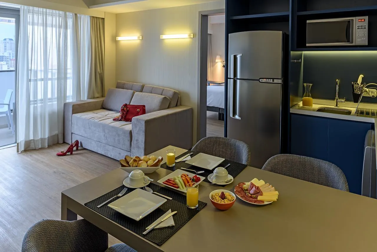 Mercure Sao Paulo Barra Funda 4*,