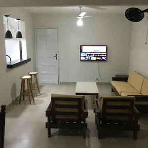 Apto A 2 Quadras Da Cabo Frio